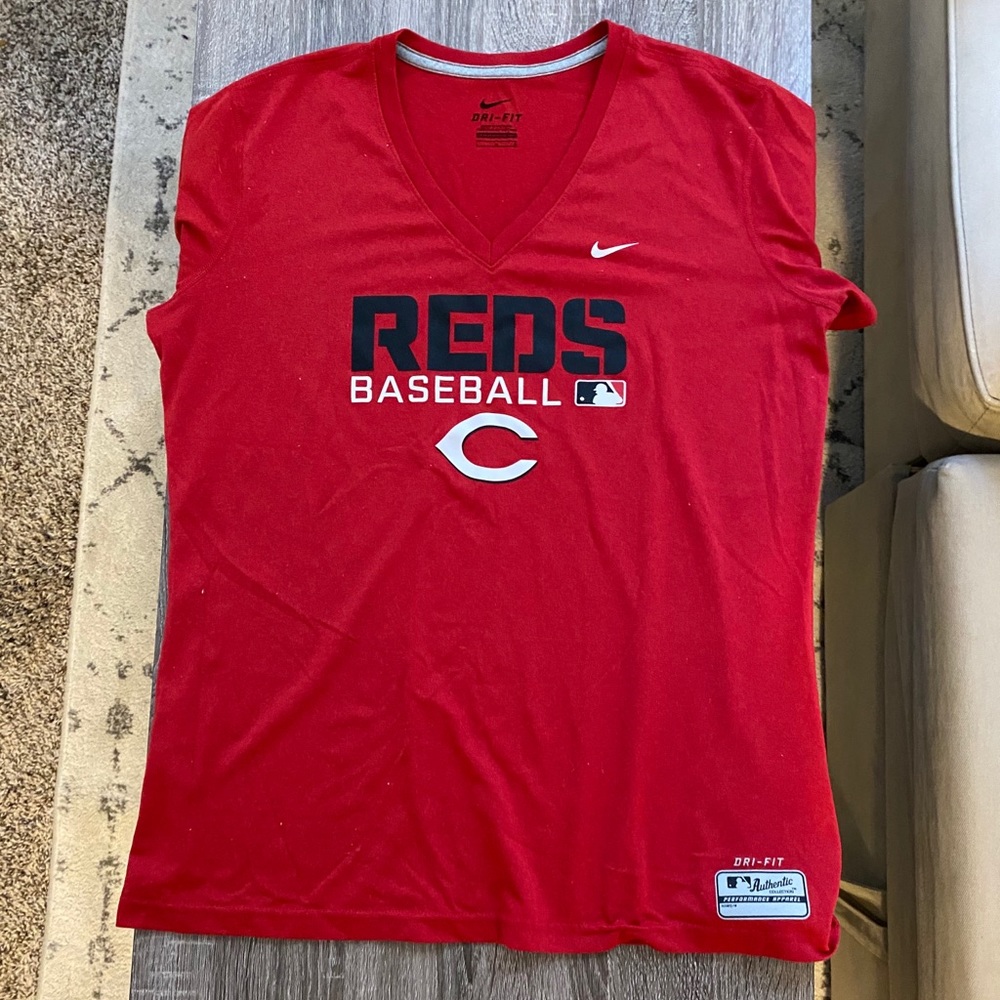 Nike Dri Fit Cincinnati Reds V Neck